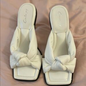 Circus by Sam Edelman White Sandals with Knotted Detail